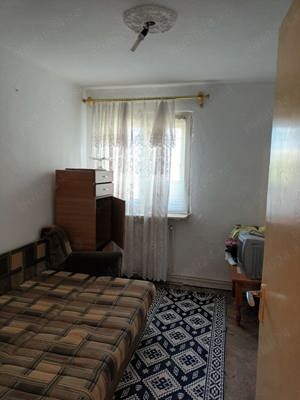 Buzau bld Balcescu  ,apartament  zona muzeu - imagine 2