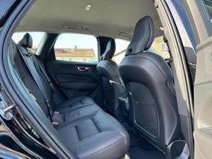 Volvo XC60 b4 AWD PLUS Bright Mild Hybrid 2023   km 8550 GARANTIE VOLVO 2028 - imagine 3