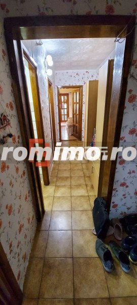 Apartament 3 camere, decomandat, etaj 3, 61 mp utili, zona Steaua - ID V1793 - imagine 12