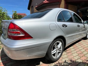 Mercedes Benz C200 CDI Diesel - imagine 4