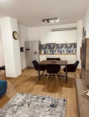 Apartament 2 camere Campeador City - imagine 7