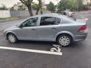 Opel astra sedan  - imagine 4