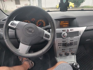 Opel astra sedan  - imagine 3