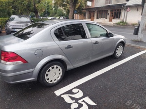 Opel astra sedan  - imagine 7