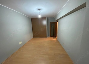 Apartament cu 4 camere in Micro 21 - imagine 4