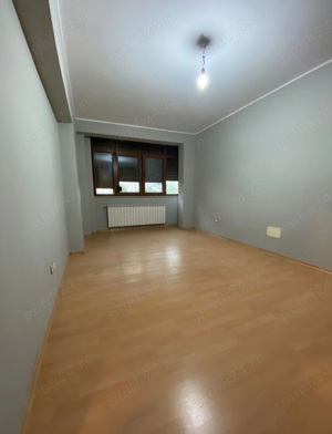 Apartament cu 4 camere in Micro 21 - imagine 3