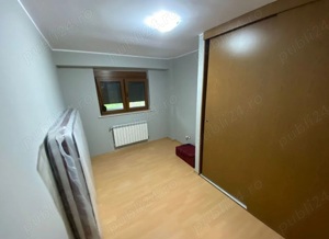 Apartament cu 4 camere in Micro 21 - imagine 2