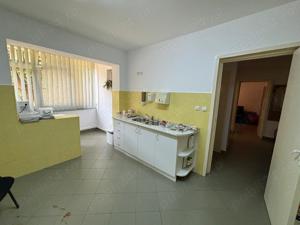 Apartament 2 camere parter Nord str. Henri Coanda - imagine 10