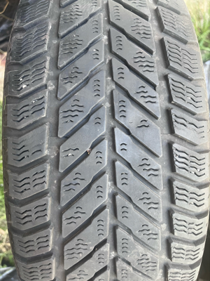 Vând jantă si anvelopă pe 15' - imagine 2