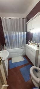 Vând apartament cu 4 camere în sectorul 1