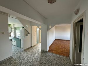 Unirii - Vanzare apartament 3 camere - Str. Burebista - imagine 4