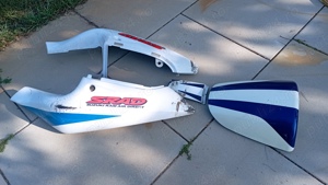 vand carene suzuki gsrx 600 srad - imagine 2