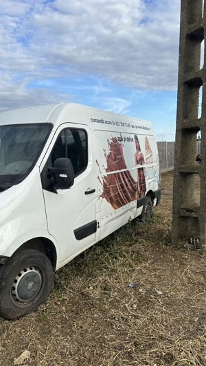 Dezmembrez Renault Master 3 ,an 2015 - imagine 4