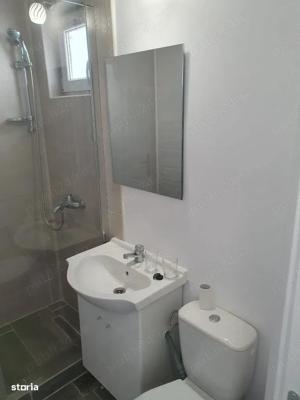 Vând apartament 3 camere în Micro 21 - imagine 7