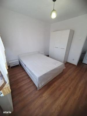 Vând apartament 3 camere în Micro 21 - imagine 8