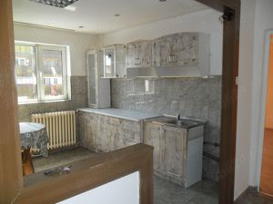 De vanzare !!! Apartament 2 cam Cetate - imagine 4