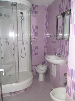 De vanzare !!! Apartament 2 cam Cetate - imagine 8