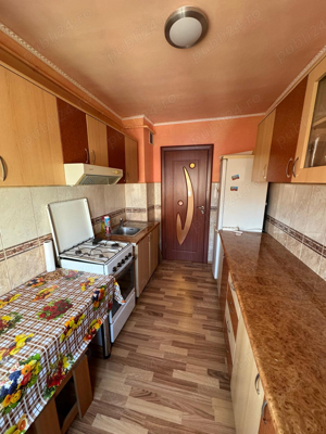 Apartament 3 camere Reșița, direct de la proprietar - imagine 9