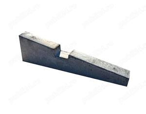 Suport de panou pentru fotovoltaice din beton cu unghi de 10 grade