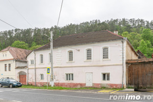 Casa Istorica - Vanzare, 9 Camere, Teren Generos, Restaurare in Sat Transilvania - imagine 4