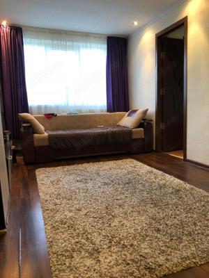 Inchiriez apartament 2 camere pentru 2 elevi din judet, pentru scoala la Braila