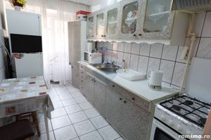 Apartament cu 3 camere de vânzare - imagine 4