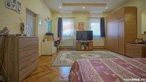 Apartament 3 camere, renovat, Centrul Istoric - imagine 9