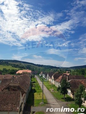 Teren cu constructie la rosu in Cloasterf,comuna Saschiz - imagine 4