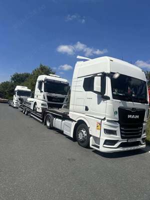 Transport camioane utilaje