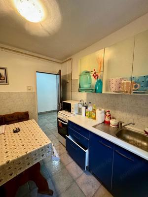 Apartament 2 camere,zona ultracentrala - imagine 2