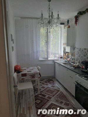 VANZARE APARTAMENT - imagine 12