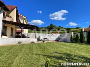 Casa individuala 4 camere 135 mpu garaj pivnita teren 588 mp Sura Mare - imagine 2