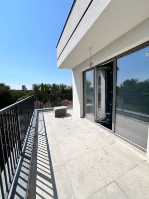 Penthouse - 70 mp - Terasa 40 mp - 160 000 Euro - imagine 3