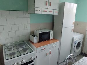 Închiriez apartament cu 2 camere - imagine 6