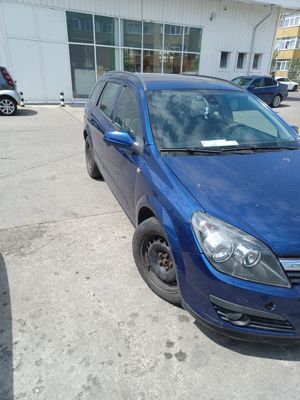 Opel Astra H 2006 - imagine 4