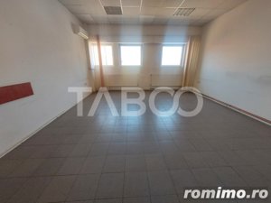 Spatiu comercial de inchiriat 1300 mpu 6 incaperi Sibiu zona centrala - imagine 6