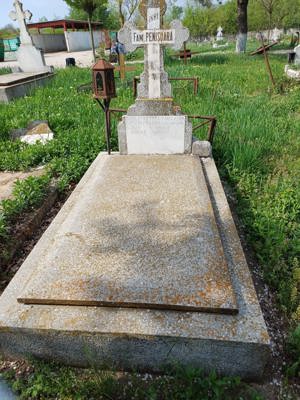 LOC DE VECI cimitirul Străulești.