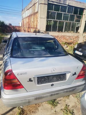 Vând Mercedes  - imagine 3