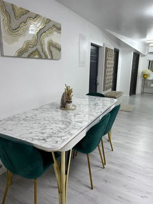 Vand apartament 4 camere ultramodern - imagine 9