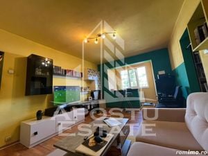 Apartament cu 4 camere, centrala proprie, zona Spitalul Judetean - imagine 2