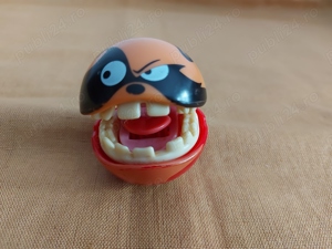 Jucarie pentru copii sau reclama pentru medici stomatologi