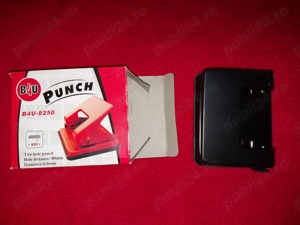 Perforator cu  corp metalic pentru maxim 30 coli,  model BAU   8250