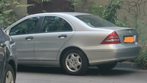 Mercedes Benz w203 - C Class 180 Kompressor - imagine 6