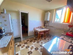 Apartament 3 camere Complex Studentesc - imagine 4