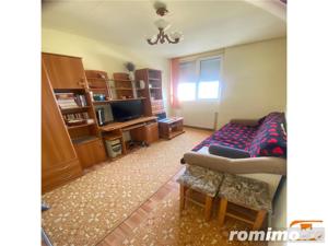 Apartament 3 camere Complex Studentesc - imagine 12