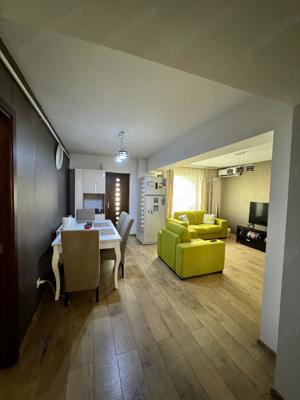 Apartament 3 camere  - imagine 8