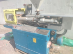 masini injectii mase plastice - imagine 6