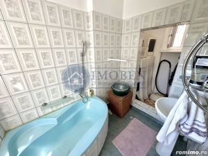 Apartament 107mp-Vizavi de Primarie-Etaj 2-Casa alba-Foarte spatios - imagine 8