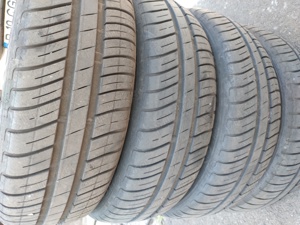 Vând anvelope vară compatibile Dacia 185/65/R15 Dunlop - imagine 2