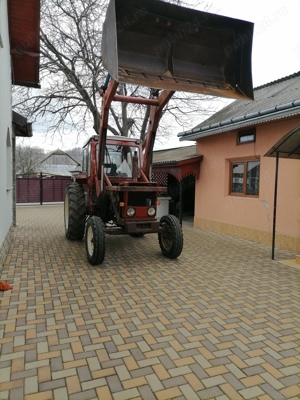 Tractor Fiat 880 cu frontal 